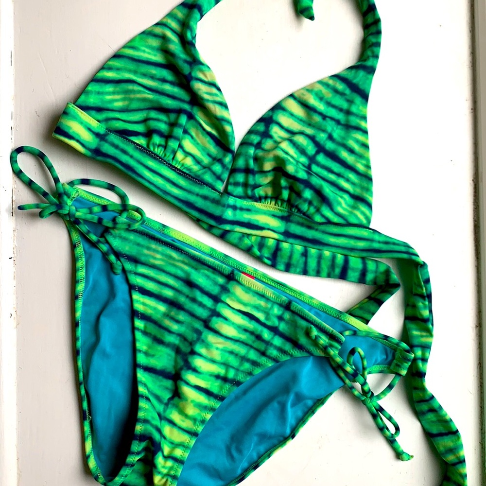 Victoria’s Secret, neon green bikini, size small